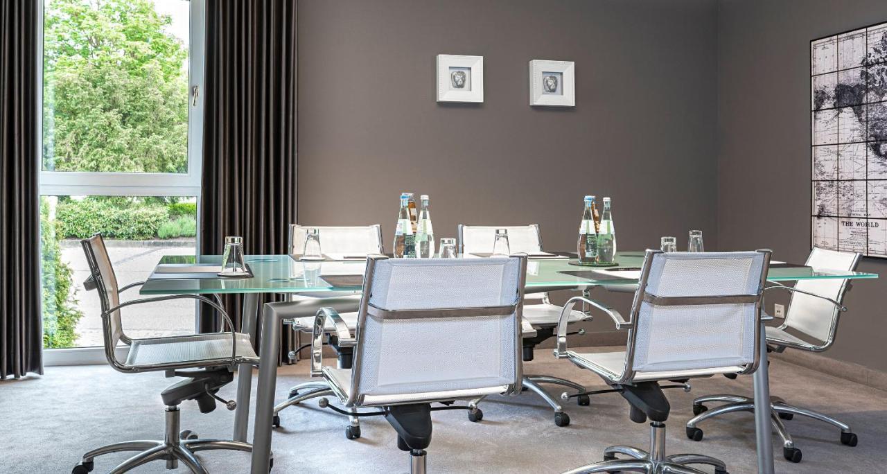 Victor'S Residenz-Hotel Schloss Berg Ненниг Экстерьер фото Meeting room